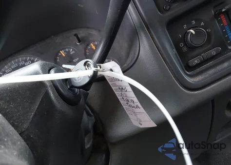 2005 GMC Sierra 2500Hd Work Truck z USA, uszkodzony, nr VIN 1GTHK24U75E226598